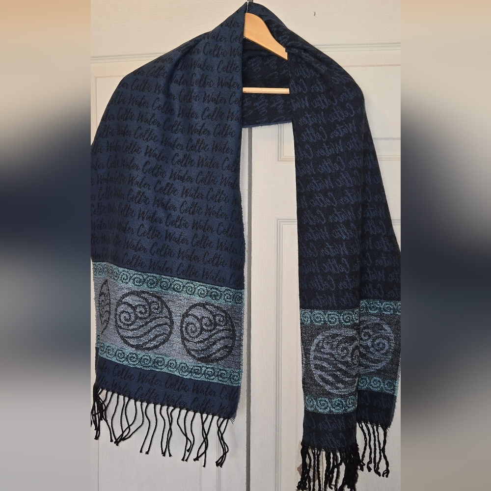 Aran Sweater Market Celtic Water Scarf